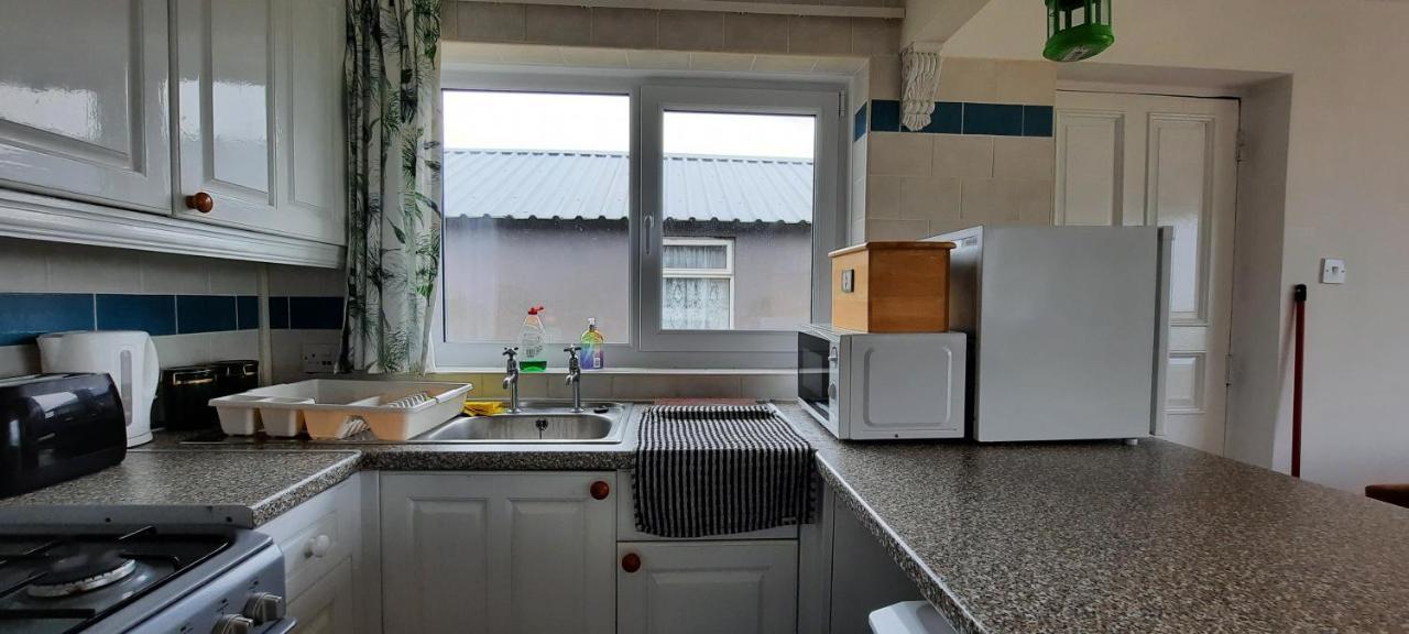 Chalet Shirls In Sheppey,