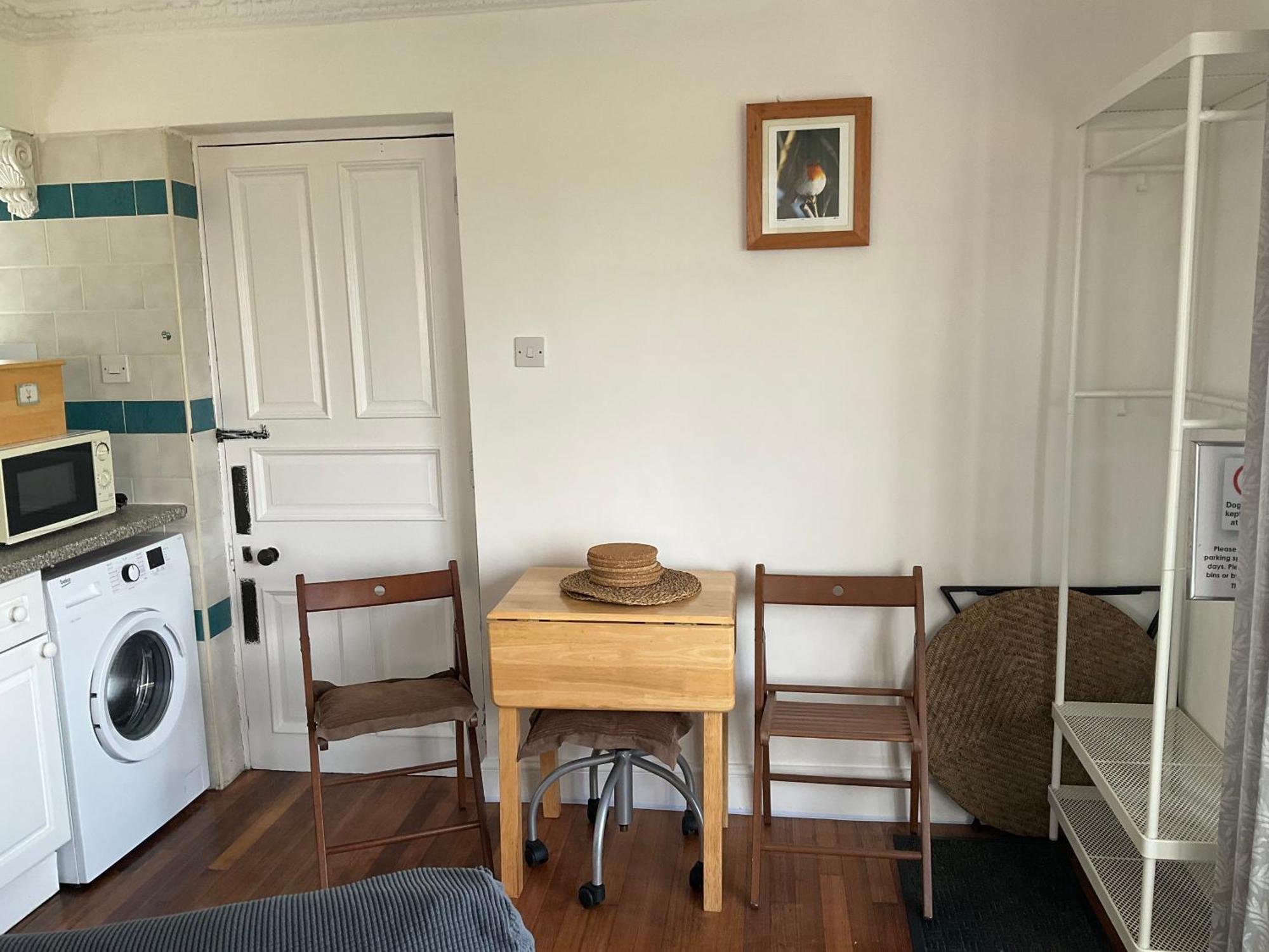 Chalet Shirls In Sheppey,